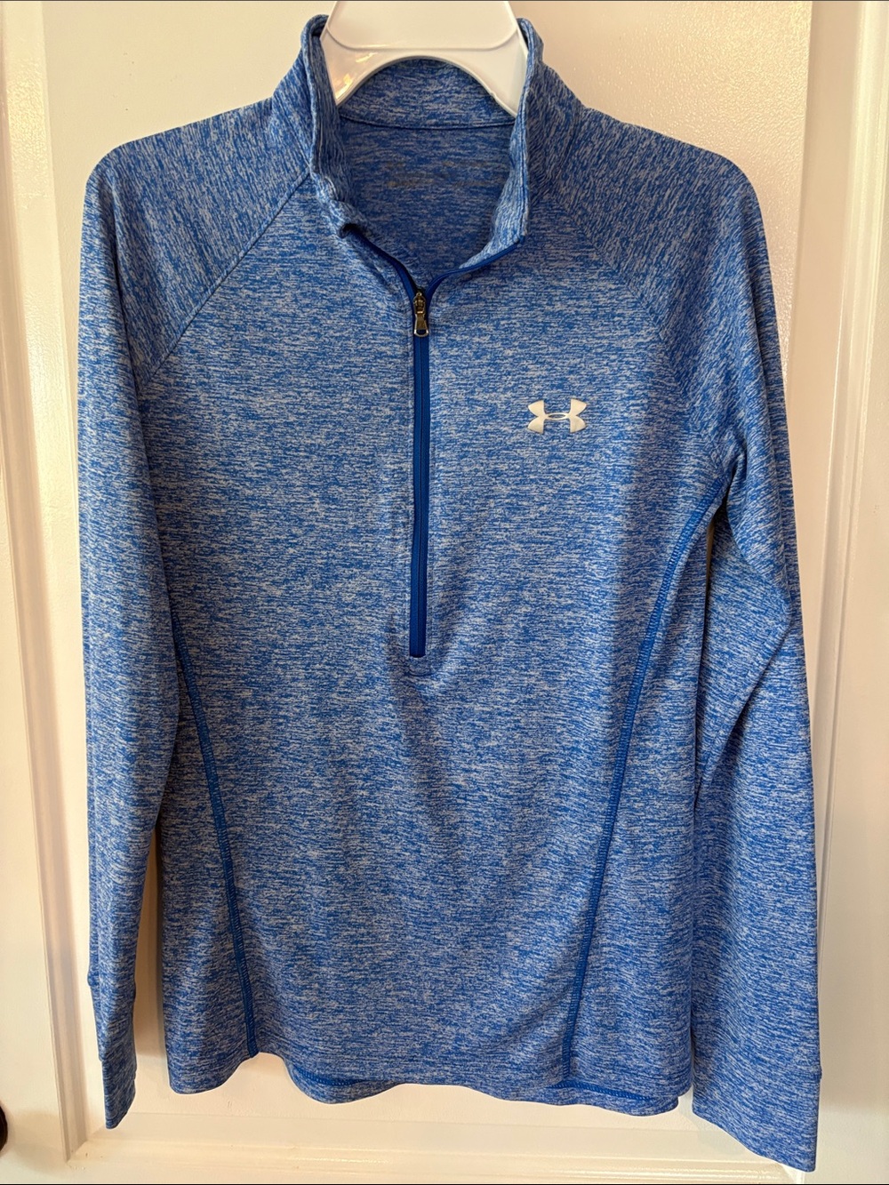 Under Armour Women’s Tech Quarter-Zip Soft Performance Top - EUC, size small